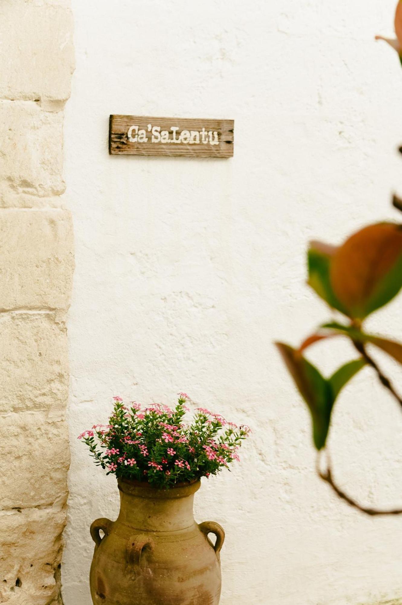Ca'SaLentu - La Corte dei Colori Spongano Esterno foto